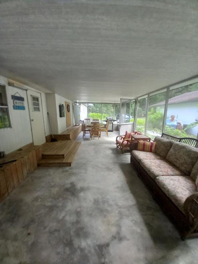 Stegbone'S Fish Camp And Resort Satsuma المظهر الخارجي الصورة